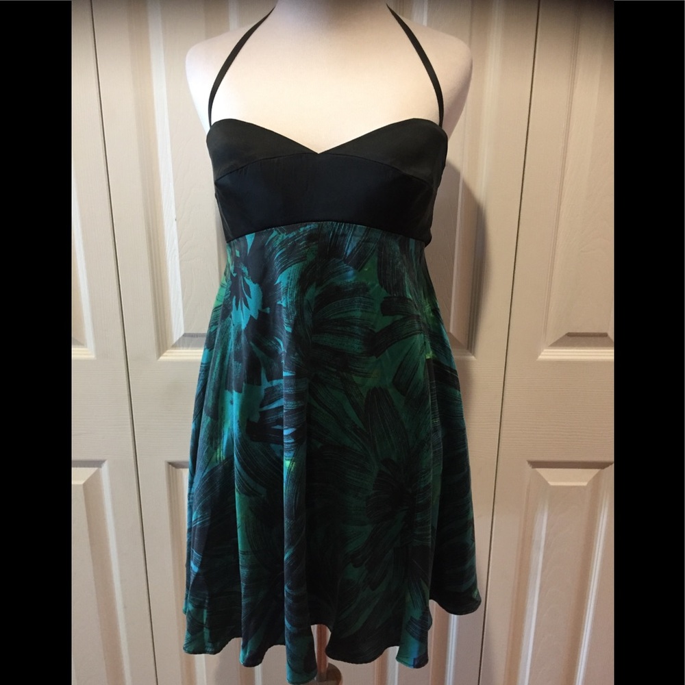 Bebe~Fabulous Fun & Flirty Silk Halter Party Dress